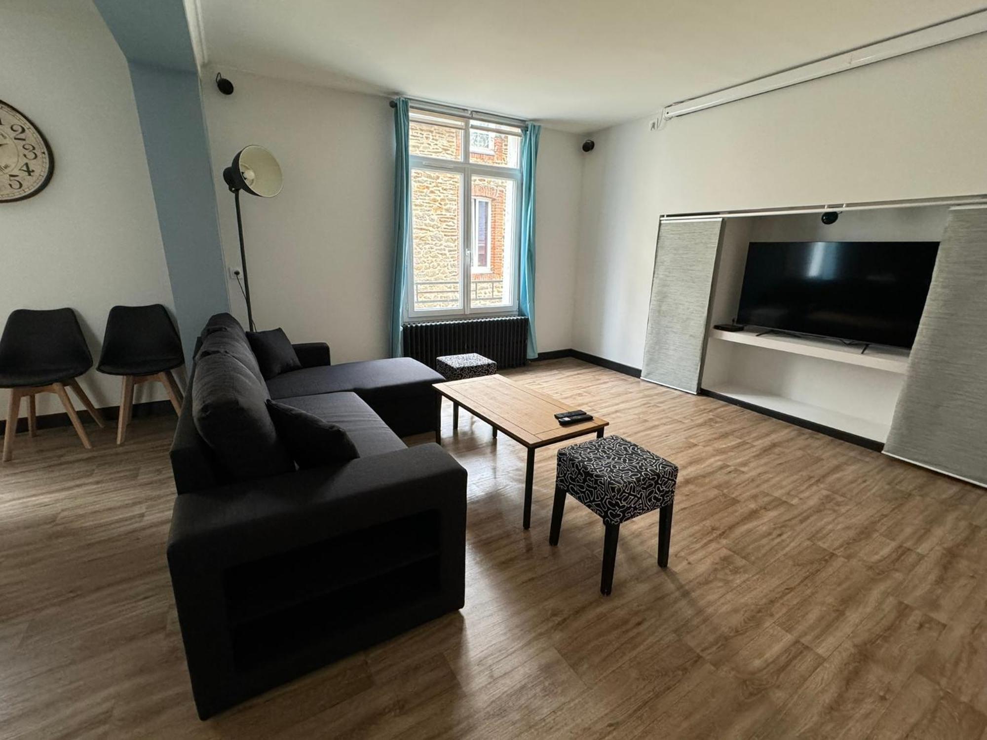 Appartement En Centre-Ville - Local Velos Disponible マイエンヌ エクステリア 写真