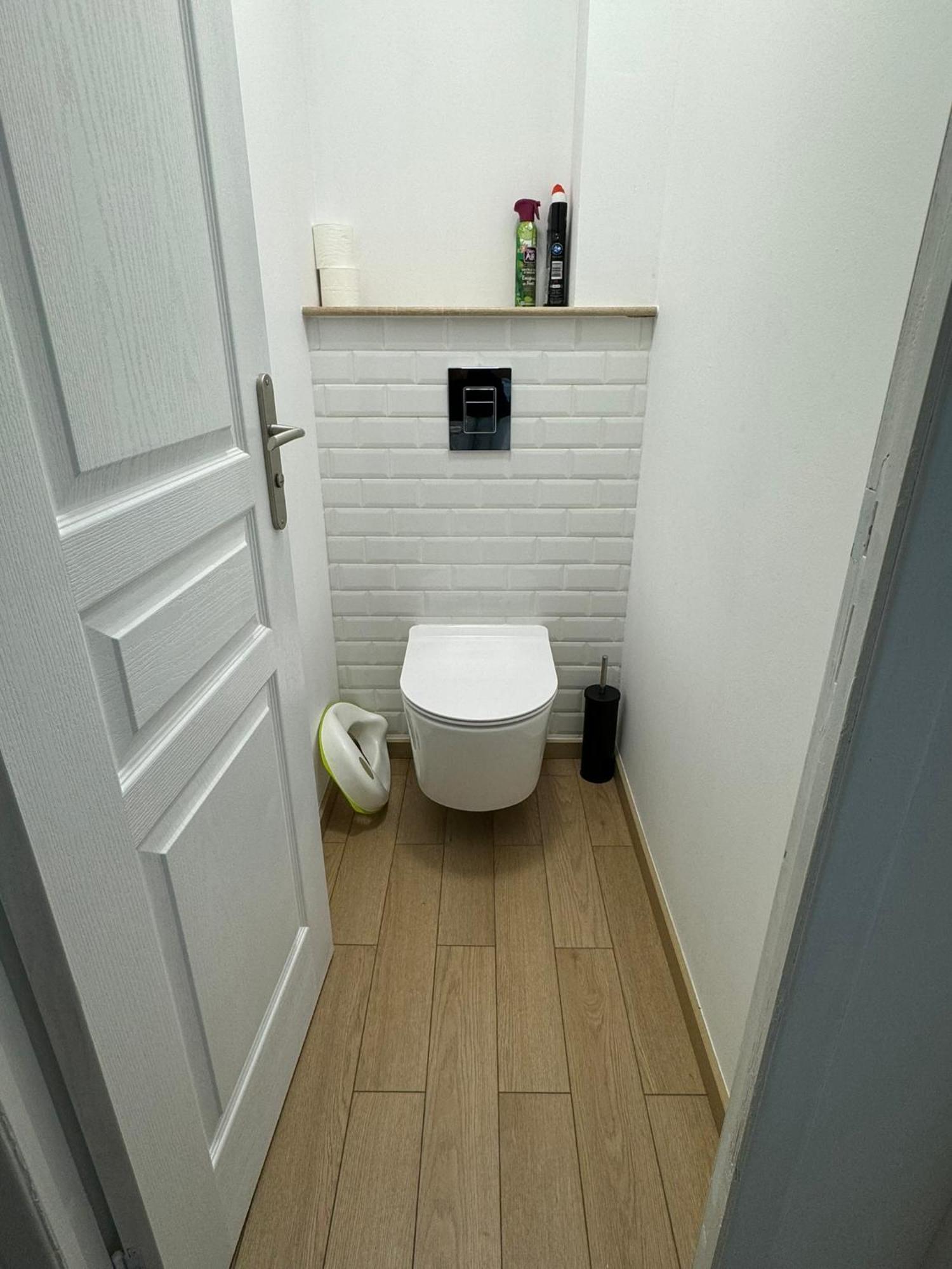 Appartement En Centre-Ville - Local Velos Disponible マイエンヌ エクステリア 写真