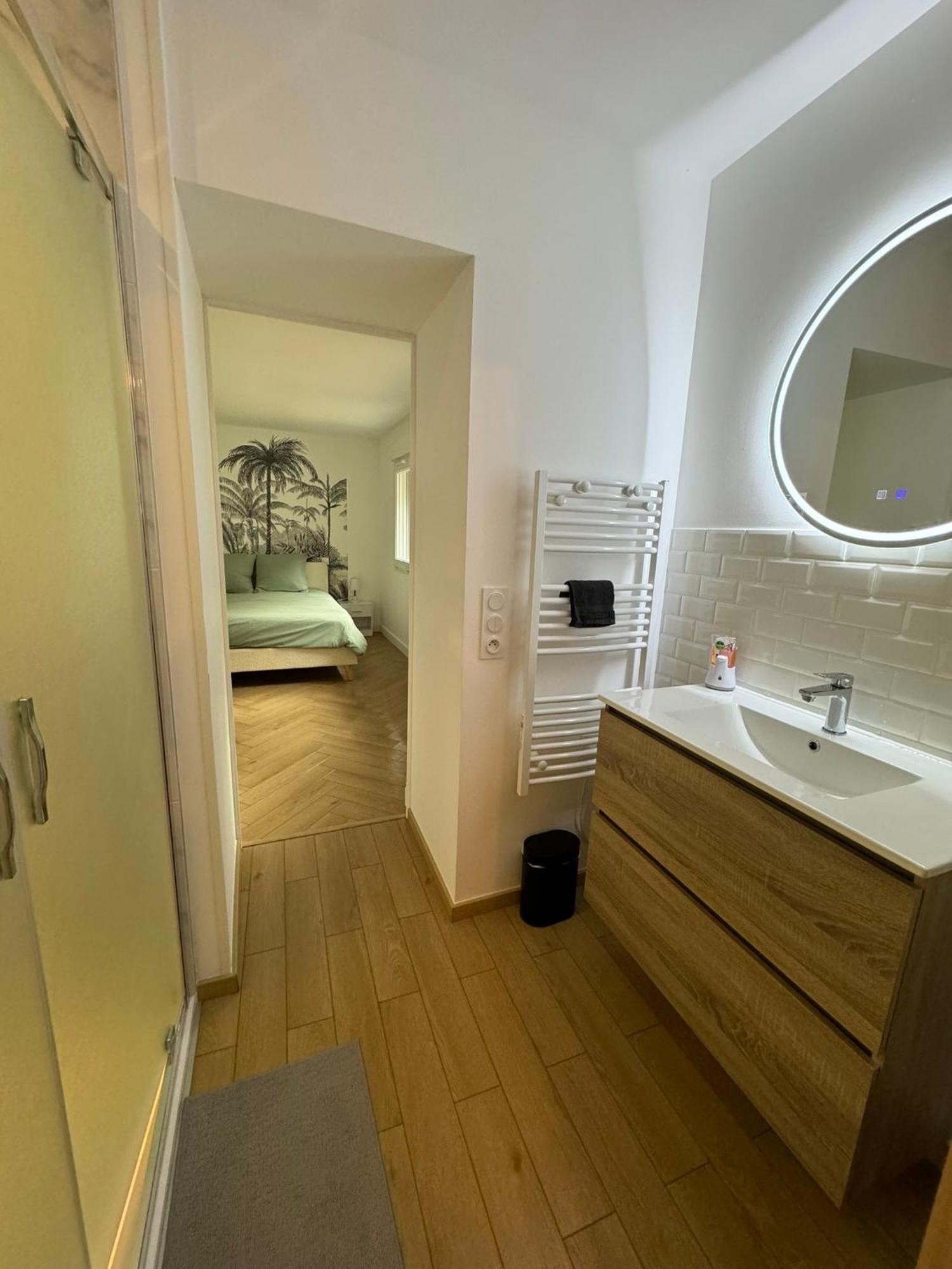 Appartement En Centre-Ville - Local Velos Disponible マイエンヌ エクステリア 写真
